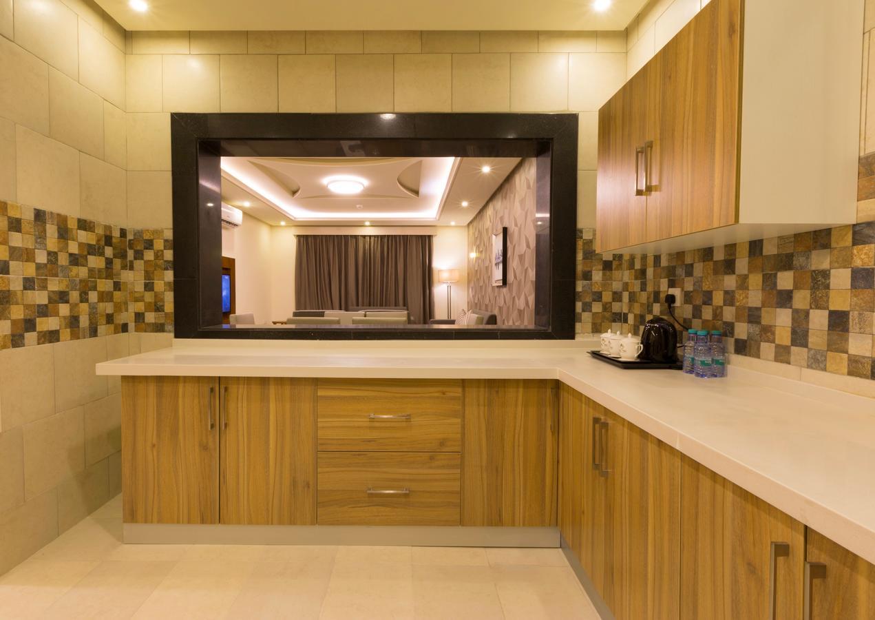 Ayam Lilian Aparthotel Buraidah Exterior photo